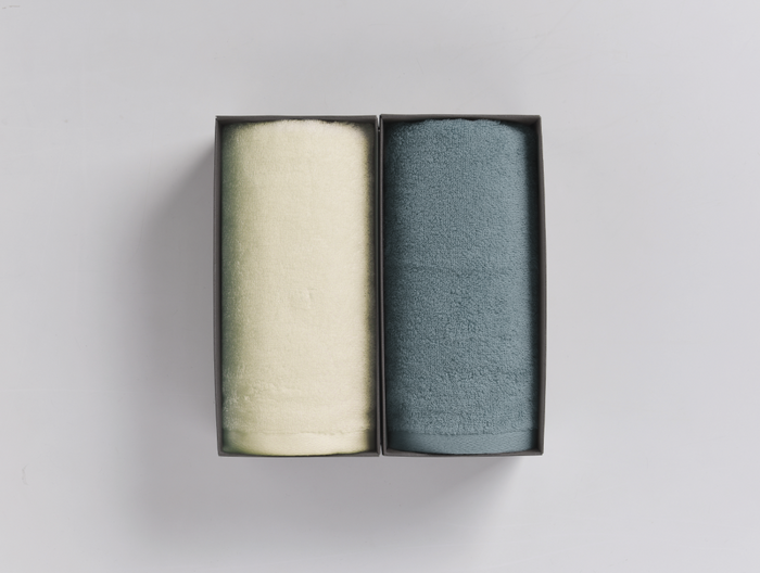 FLAG TOWEL FT×FT GIFT SET – FUJITAKA TOWEL GINZA FLAG TOWEL FT×FT GIFT SET – FUJITAKA TOWEL GINZA