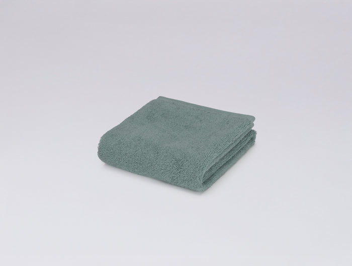FLAG TOWEL 26AW SEASON COLOR　フェイスタオル