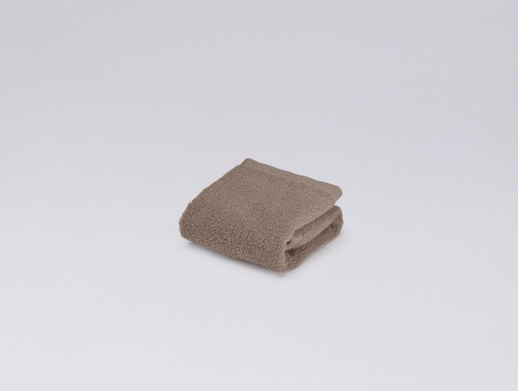 FLAG TOWEL 26SS SEASON COLOR ウォッシュタオル – FUJITAKA TOWEL GINZA