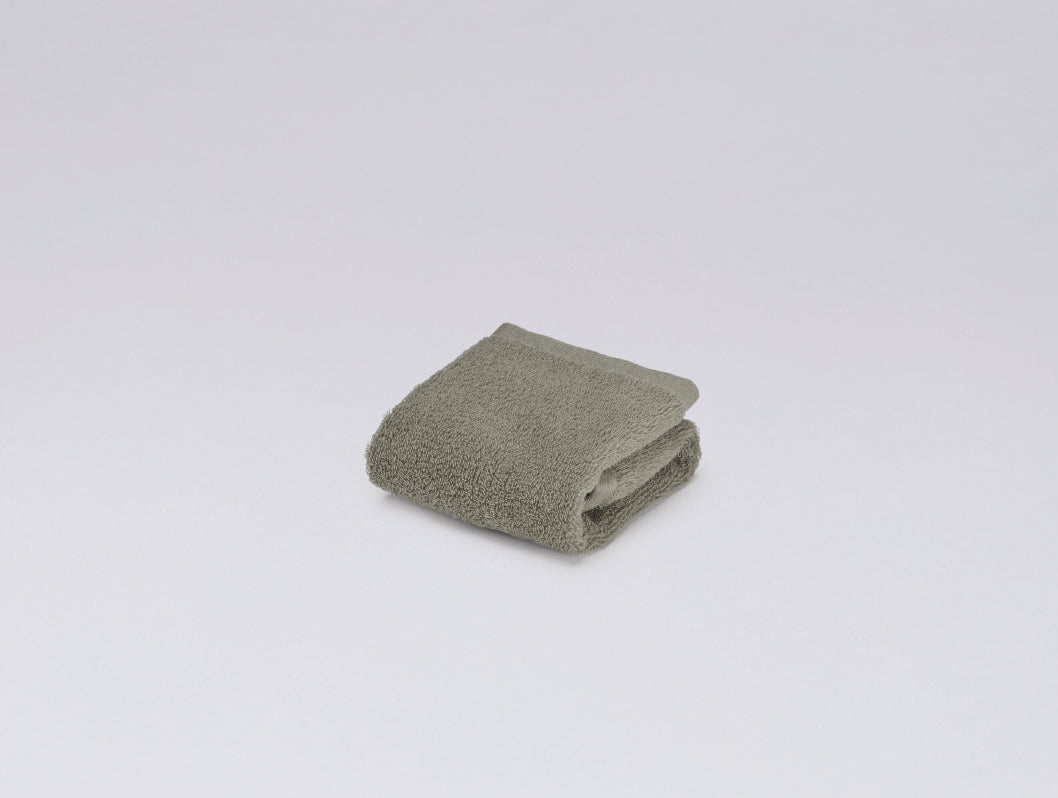 FLAG TOWEL ウォッシュタオル – FUJITAKA TOWEL GINZA