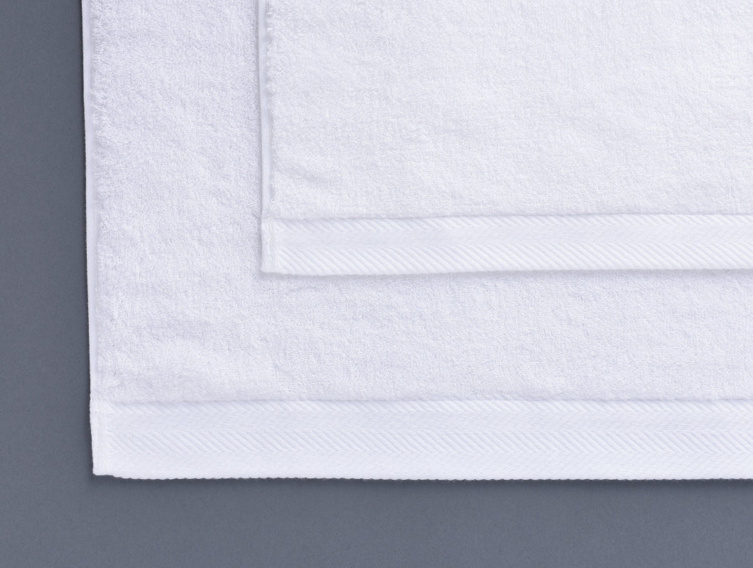 世界鶴 -月- バスタオル – FUJITAKA TOWEL GINZA